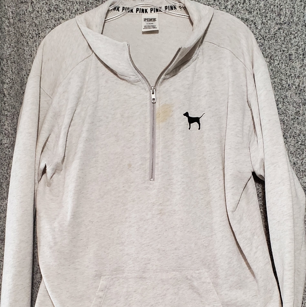 VS quarter zip